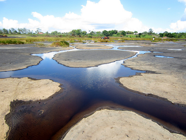 pitch Lake CCncnd by Christine und David Schmitt